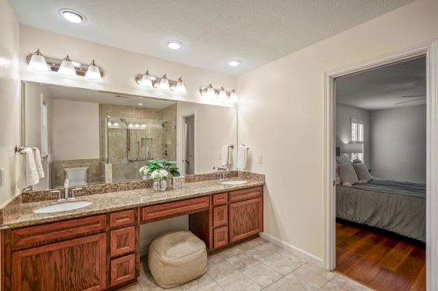 17122 Yeoman Way, Crosby, TX 77532