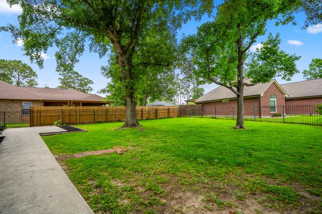 17122 Yeoman Way, Crosby, TX 77532