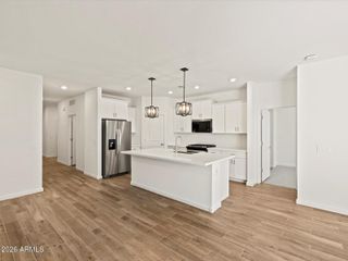 15811 W COTTONTAIL Lane, Surprise, AZ 85387