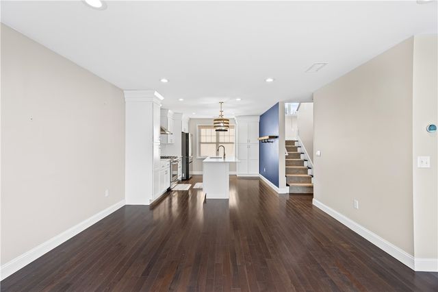 3800 Post Road 4, Warwick, RI 02886