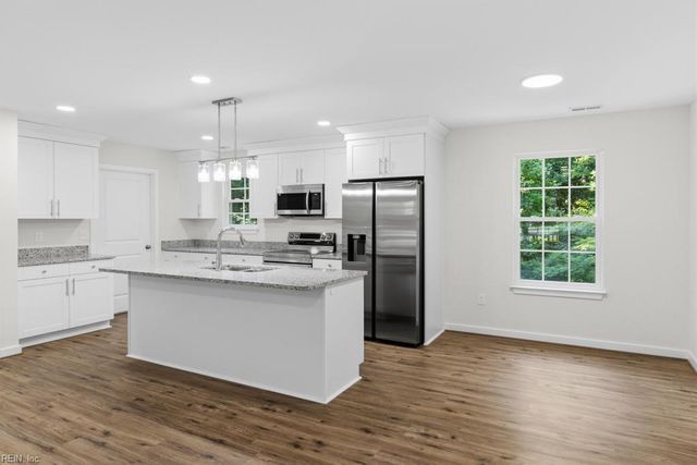 5738 Hickory Fork RD, Gloucester, VA 23061