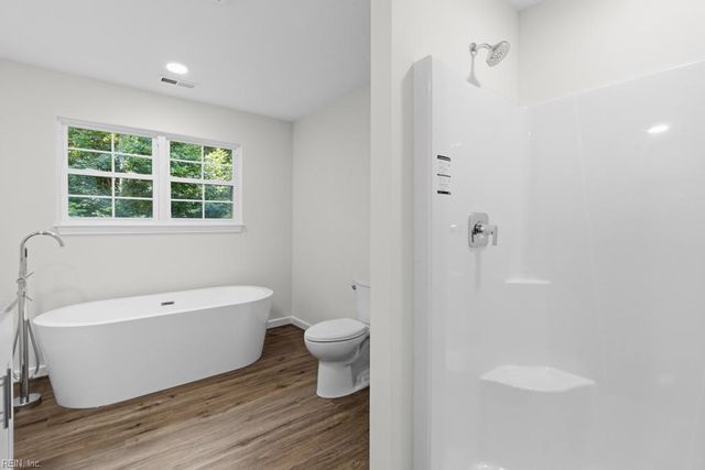 5738 Hickory Fork RD, Gloucester, VA 23061
