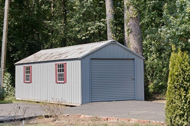 5738 Hickory Fork RD, Gloucester, VA 23061