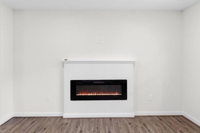 5738 Hickory Fork RD, Gloucester, VA 23061