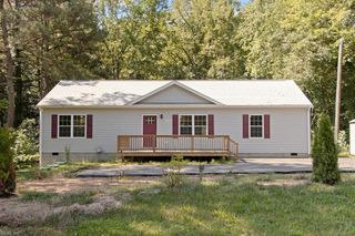 5738 Hickory Fork RD, Gloucester, VA 23061