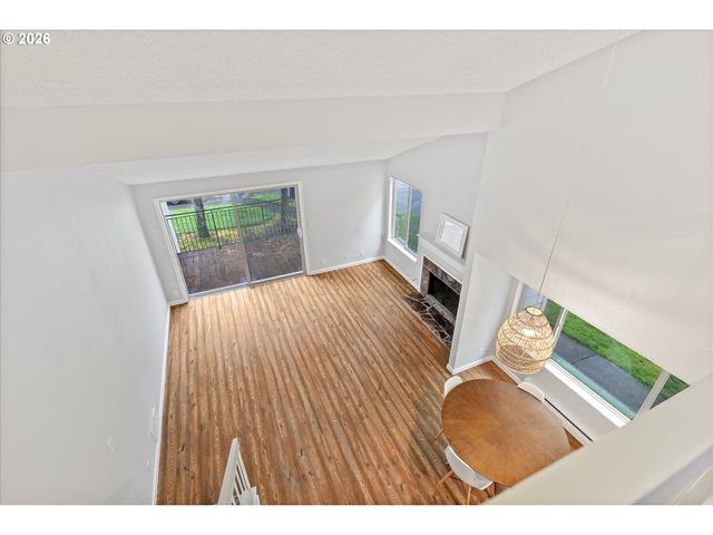 10356 Sw TRAPPER Ter, Beaverton, OR 97008