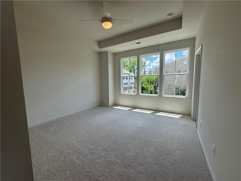 Image 11 of property listing at 440 Argosy Park Circle 16, Alpharetta, GA 30005