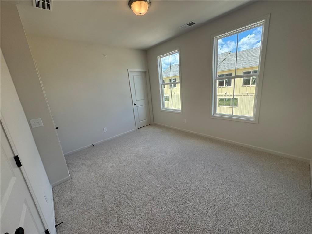 Image 16 of property listing at 440 Argosy Park Circle 16, Alpharetta, GA 30005