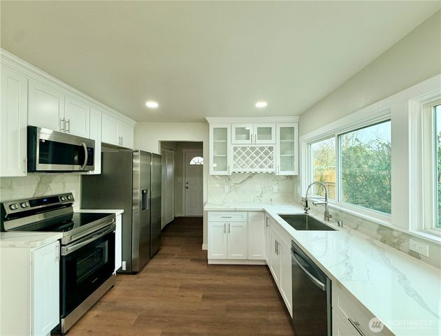 3716 S Gunnison Street, Tacoma, WA 98409