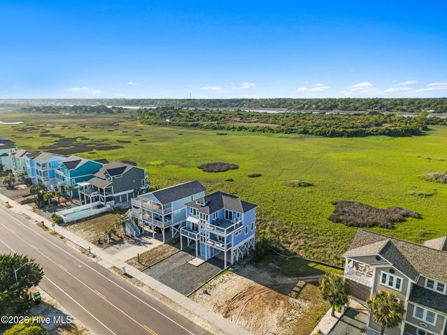 598 Ocean Boulevard W, Holden Beach, NC 28462