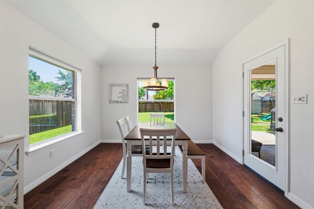 348 Meador Lane, Burleson, TX 76028
