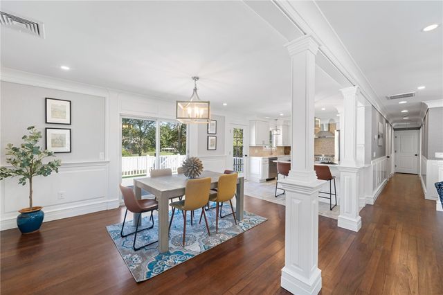 4 Shore Road, Westerly, RI 02891