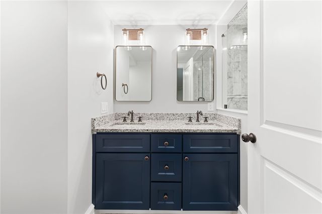 4 Shore Road, Westerly, RI 02891