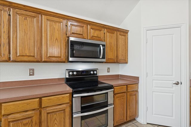 1917 Windowmere Trail, Weatherford, TX 76085