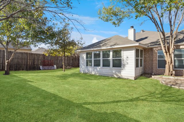 1917 Windowmere Trail, Weatherford, TX 76085