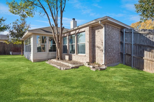 1917 Windowmere Trail, Weatherford, TX 76085