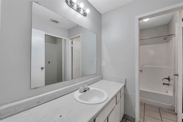6110 W Mount Houston Road C, Houston, TX 77088