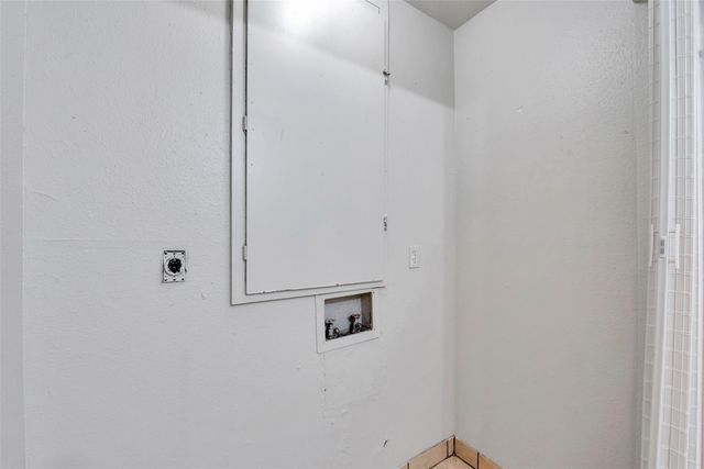6110 W Mount Houston Road C, Houston, TX 77088