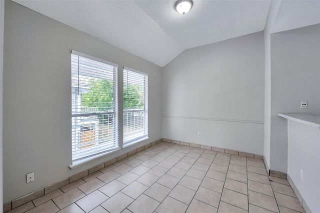 6110 W Mount Houston Road C, Houston, TX 77088