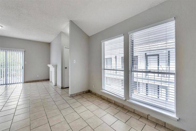 6110 W Mount Houston Road C, Houston, TX 77088