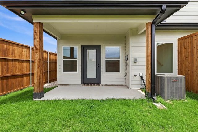 2501 Merlin Street, Dallas, TX 75215