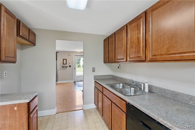 8092 Pickett Lane, Cicero, NY 13039
