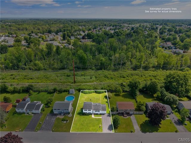 8092 Pickett Lane, Cicero, NY 13039