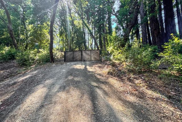 1200 Roberts Road, Ben Lomond, CA 95005