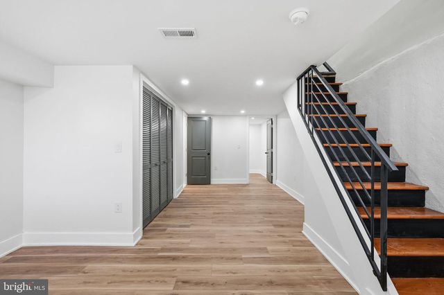 1128 E UPSAL ST, Philadelphia, PA 19150