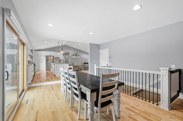 10640 Aquila Avenue S, Bloomington, MN 55438