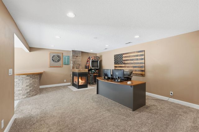 10640 Aquila Avenue S, Bloomington, MN 55438