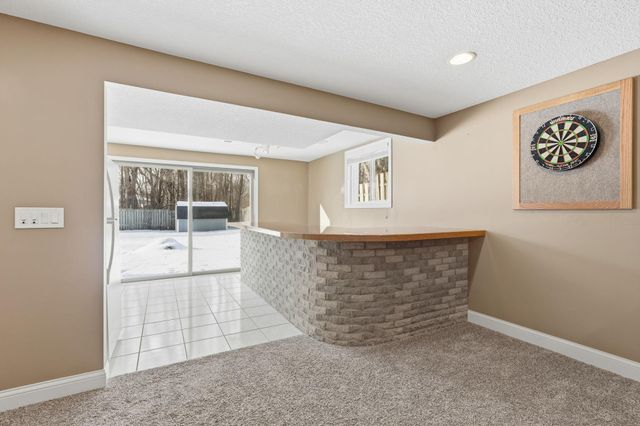 10640 Aquila Avenue S, Bloomington, MN 55438