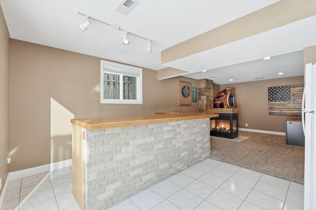 10640 Aquila Avenue S, Bloomington, MN 55438