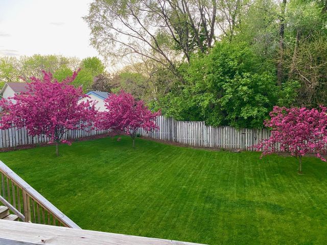 10640 Aquila Avenue S, Bloomington, MN 55438