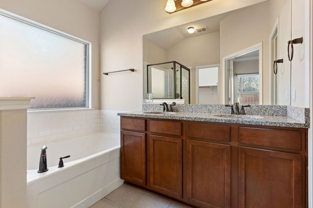 3805 Weatherstone Drive, Fort Worth, TX 76137