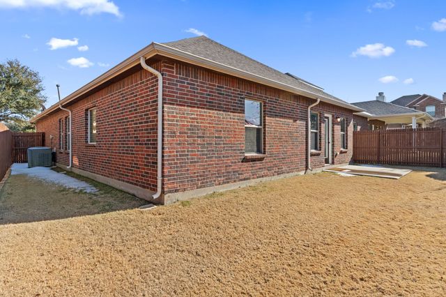 3805 Weatherstone Drive, Fort Worth, TX 76137