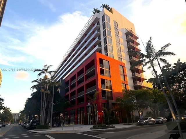 90 NE 32 803, Miami, FL 33137