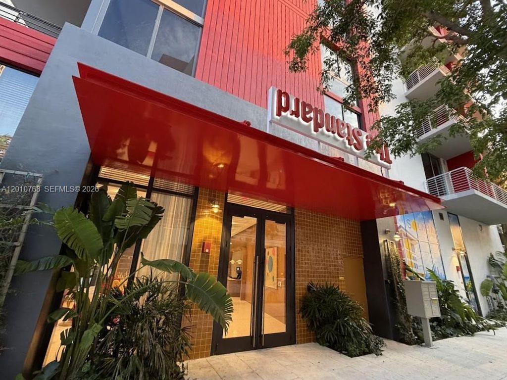 90 NE 32 803, Miami, FL 33137