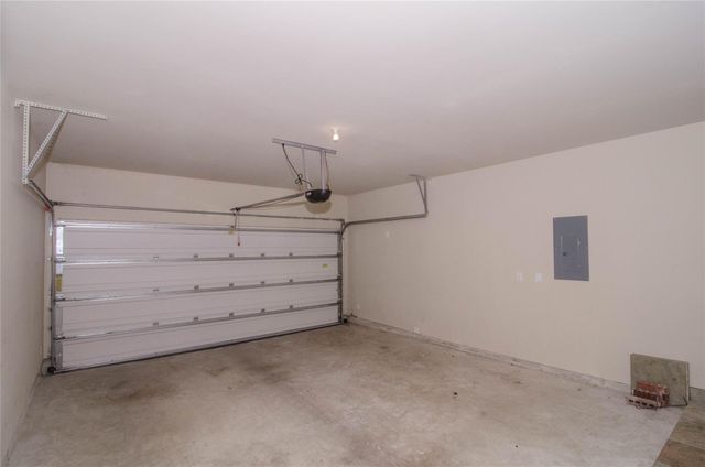 15607 Granite Mountain Trail, Houston, TX 77049