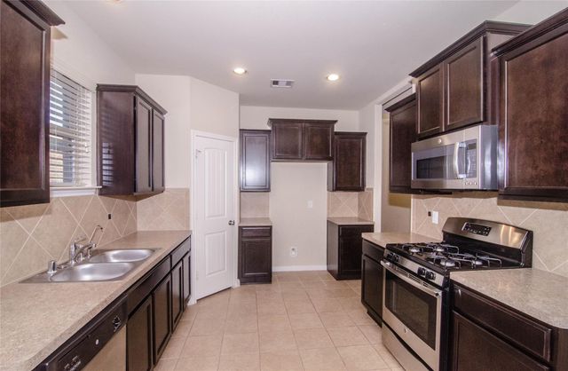 15607 Granite Mountain Trail, Houston, TX 77049