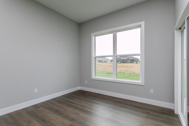 909 SPYGLASS CT, Columbia, MO 65201