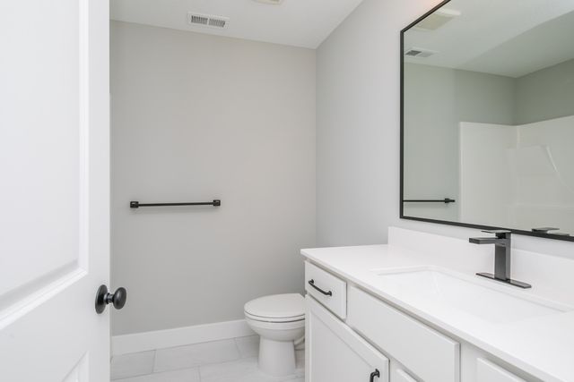 909 SPYGLASS CT, Columbia, MO 65201