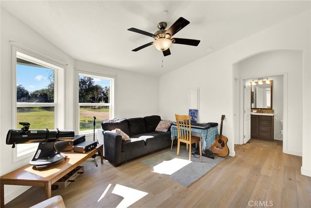 23580 LOLETA, Corning, CA 96021