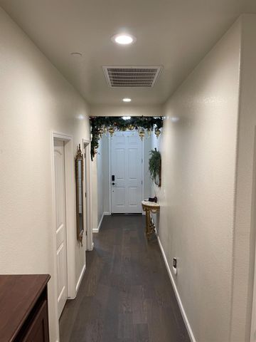 1478 Woodbury Ct, Merced, CA 95348