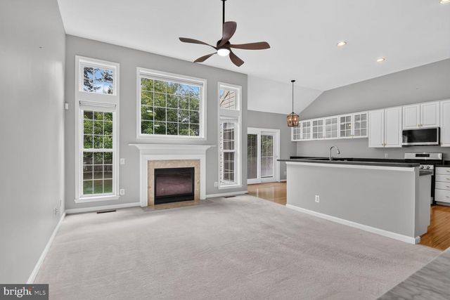 12525 FOX VIEW WAY, Reston, VA 20191