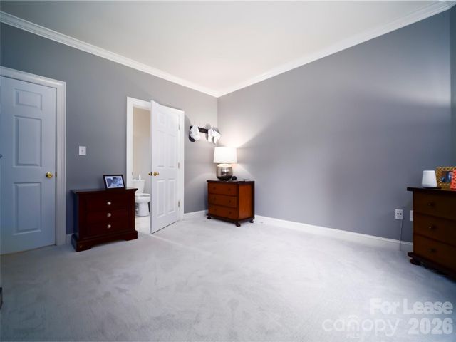 5609 Fairview Road, Charlotte, NC 28209