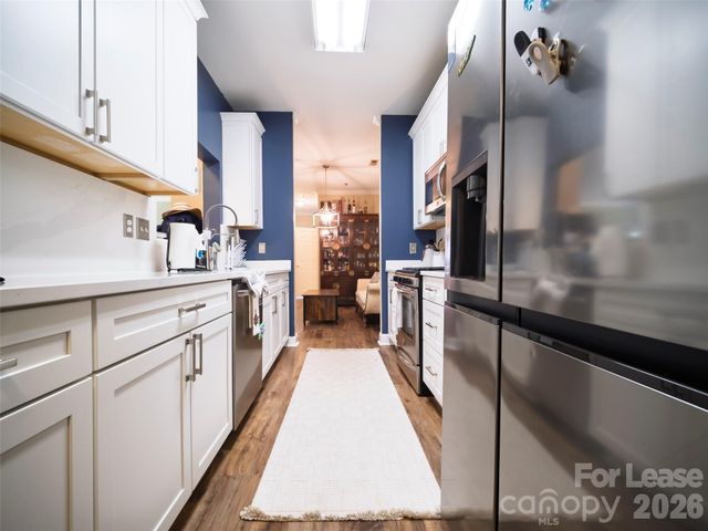 5609 Fairview Road, Charlotte, NC 28209