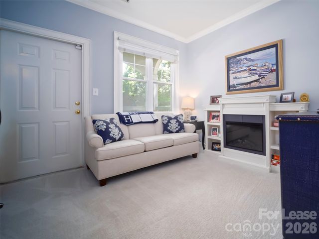 5609 Fairview Road, Charlotte, NC 28209