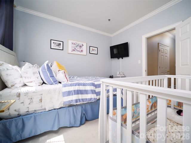 5609 Fairview Road, Charlotte, NC 28209