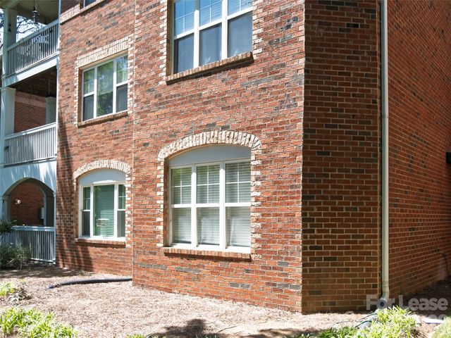 5609 Fairview Road, Charlotte, NC 28209
